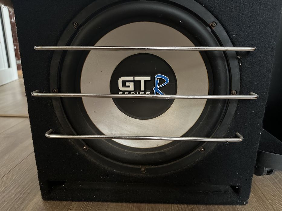 Ящик басовий сабвуфер crunch gtr серия 300