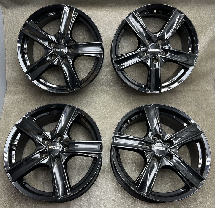 Диски R17 5 112 et40 J7 Audi VW a4 a6 q3 q5 passat golf skoda a7 b7 b8