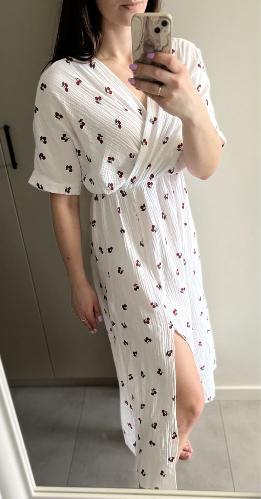 Nowa sukienka z muślinu biala z bawełny w wiśnie cherry hit