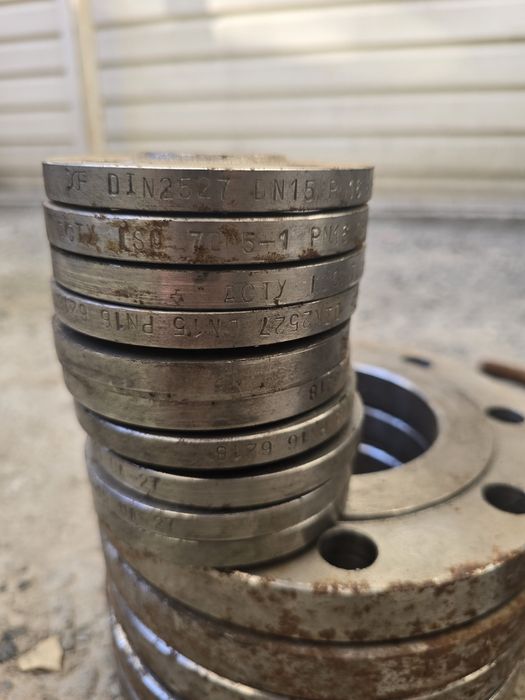 Продам фланці глухі та плоскі тист Py-10-40.