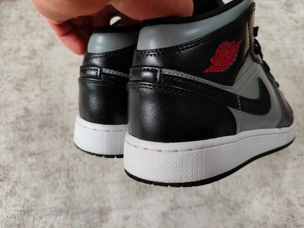 Кросівки Jordan 1 Mid Shadow р-37.5 оригінал кроссовки Джордан кожаные