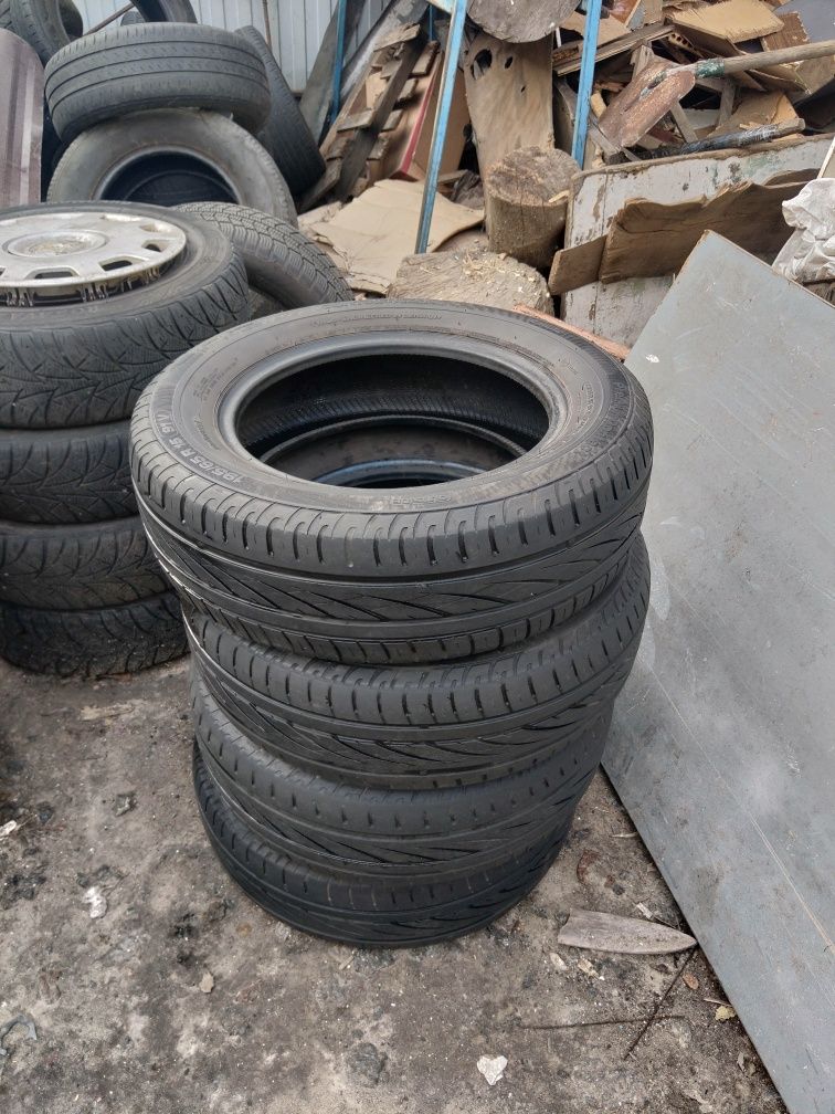 Летние шины 195/65 R15 Continental