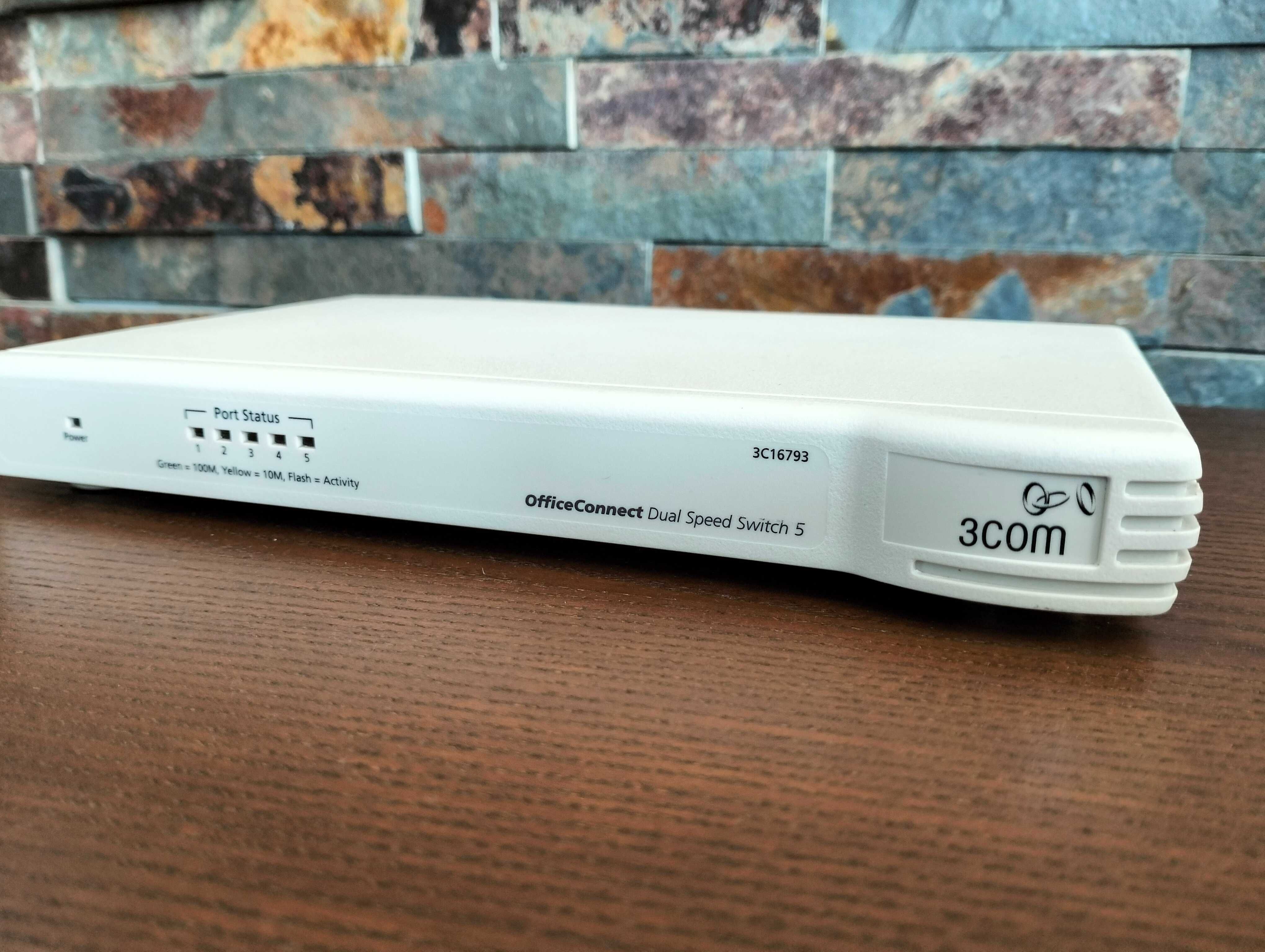Switch 3Com 3C16793 5-portowy