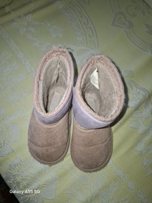 Calçado de menina 24