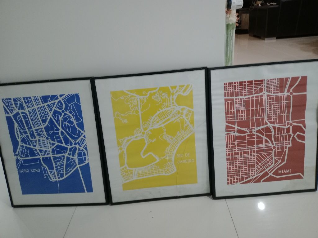 Vendo três quadros individuais a 10€ cada um