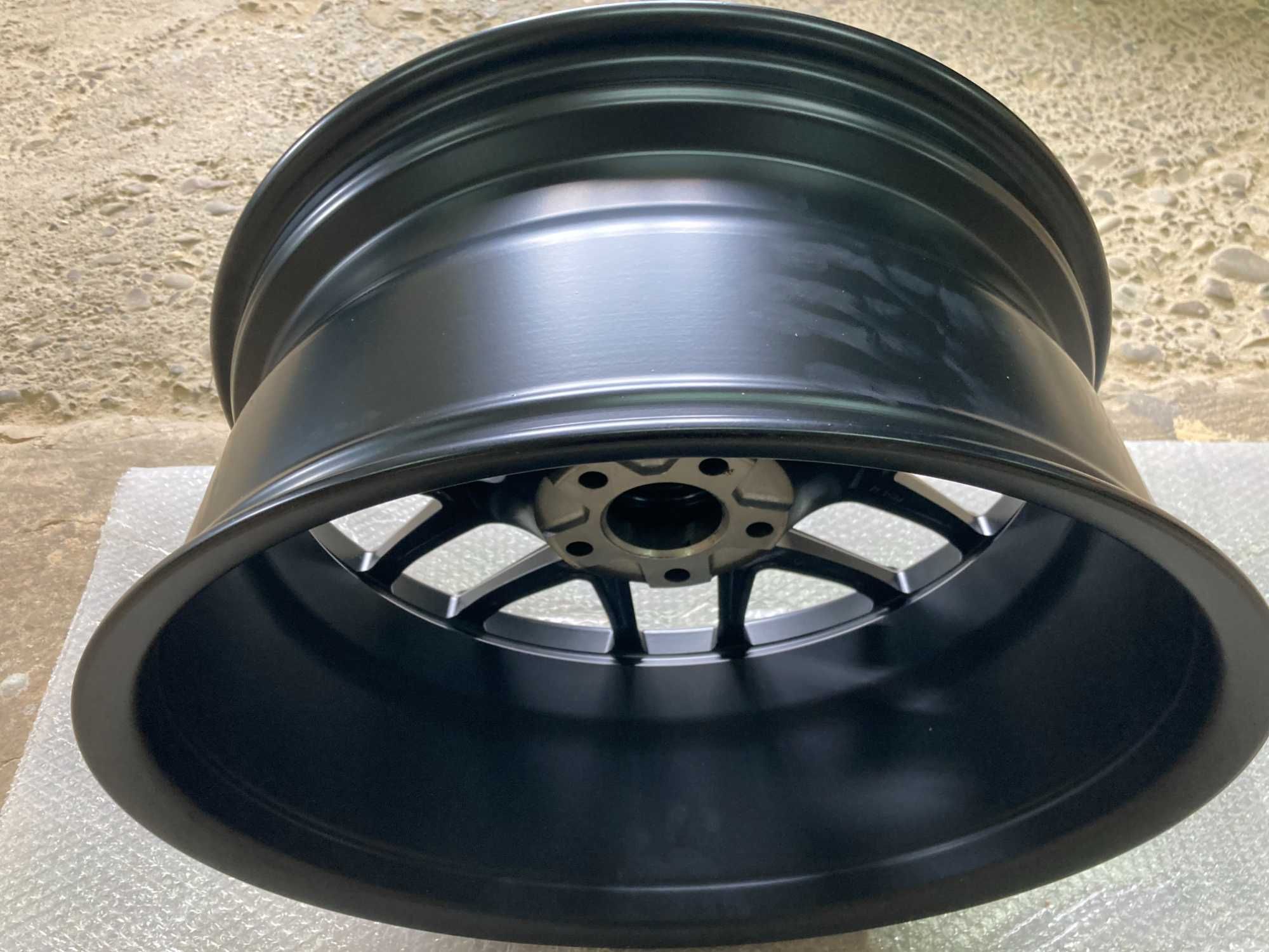 Диски новые одноширокие R19 5x112 для Mercedes-Benz,AMG Style.