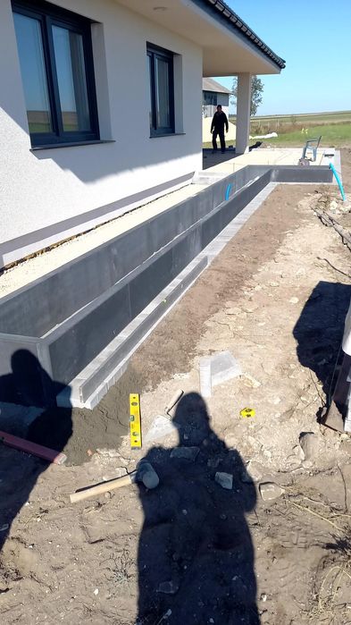 Brukarstwo, układanie kostki brukowej, budowa dróg, prace ziemne