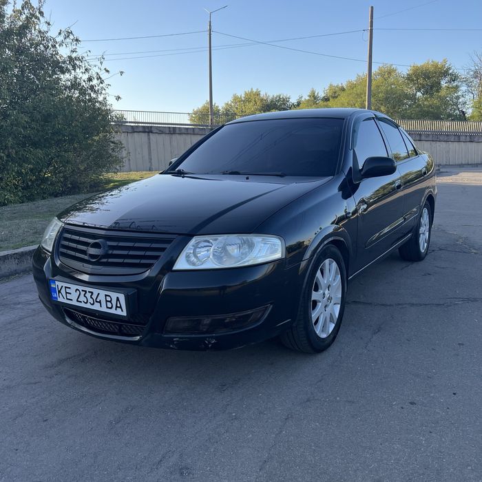 Nissan Almera 1.6 2008