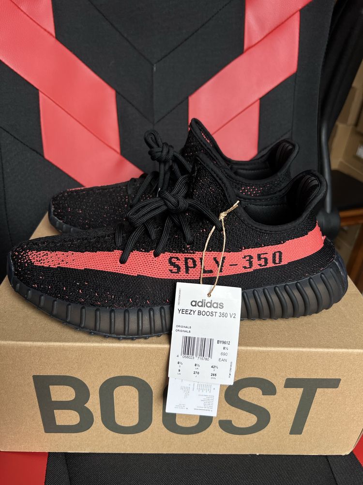 Adidas Yeezy Boost 350 V2 Red Stripe sneakersy czarne kanye 42 2/3