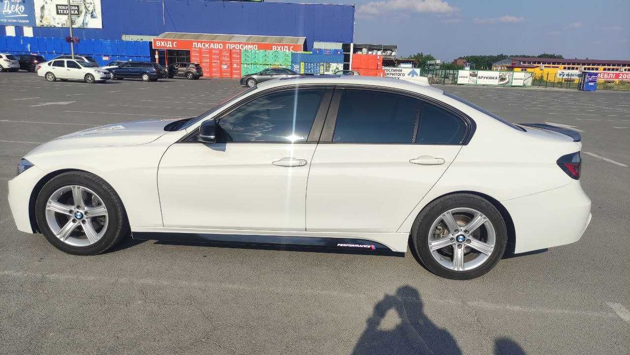 BMW 328D F30 2014