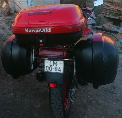 Kawasaki GPZ 500S CLASSICA