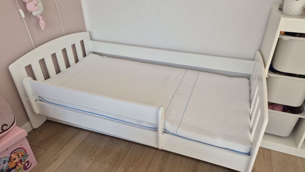 Łóżko 160x80 z materacem i dolna szufladą