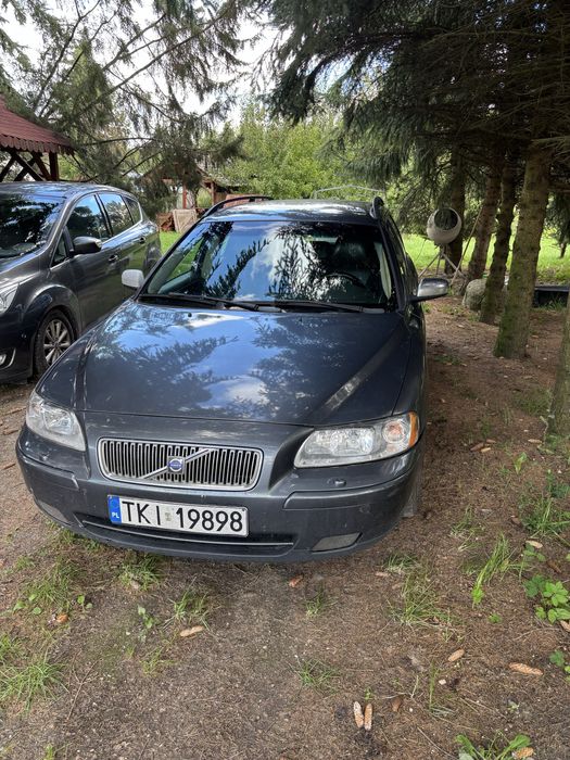Volvo v70 rok 2005