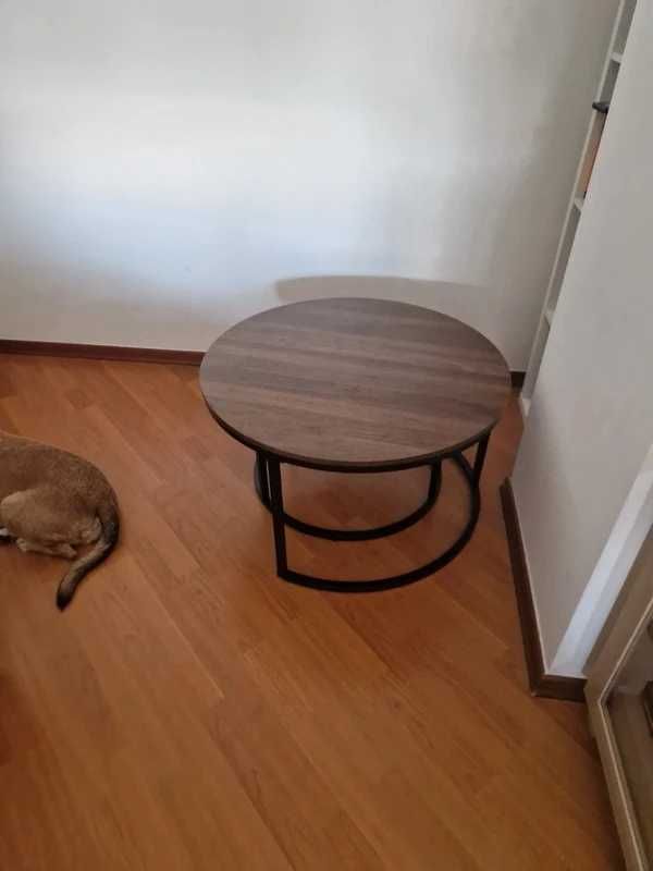 Conjunto de duas mesas de centro