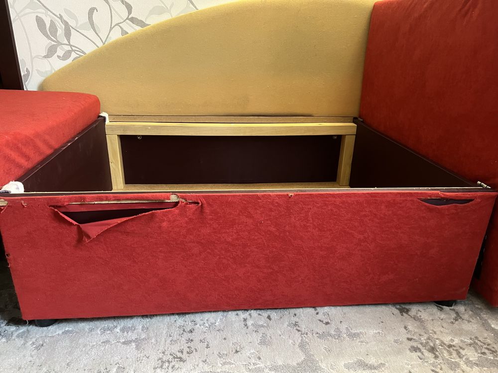 Продам диван-ліжко