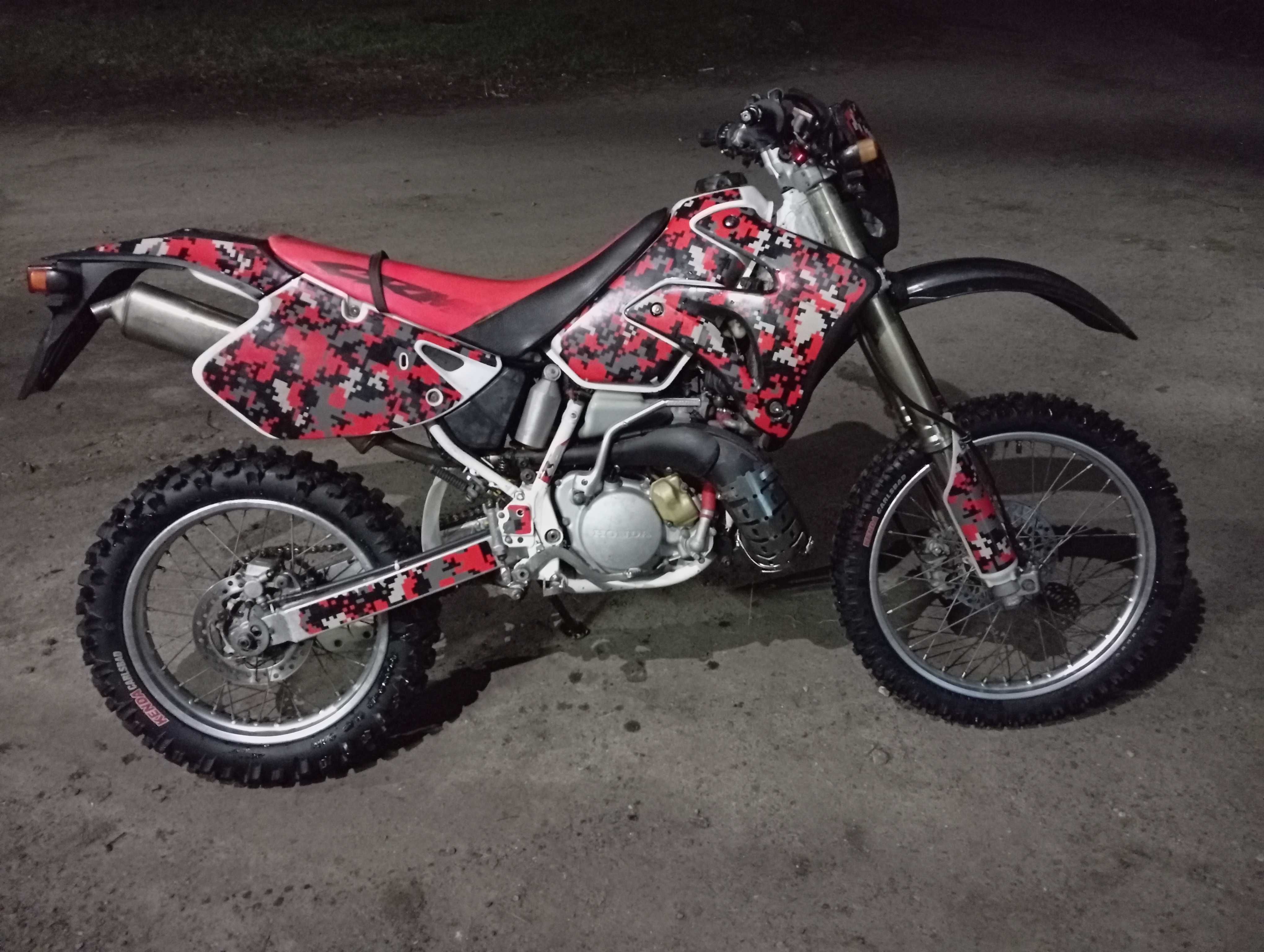 Продам Honda CRM 250 AR 2т на обліку (ендуро)