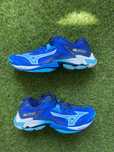 Волейбольні кросівки mizuno