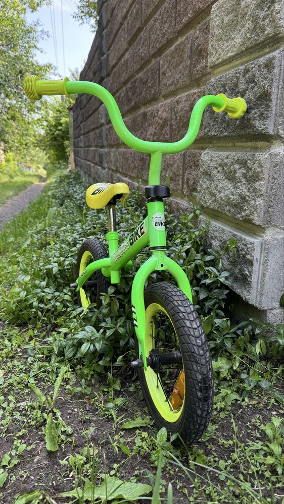 беговел  велобег велобіг balanse bike 3-7 років 12 колеса