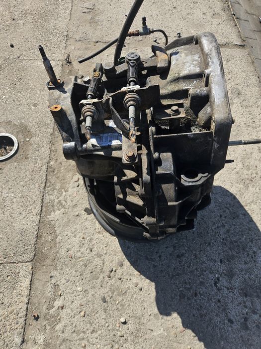 Skrzynia biegów PK6025 1.9 DCI Opel Vivaro Trafic