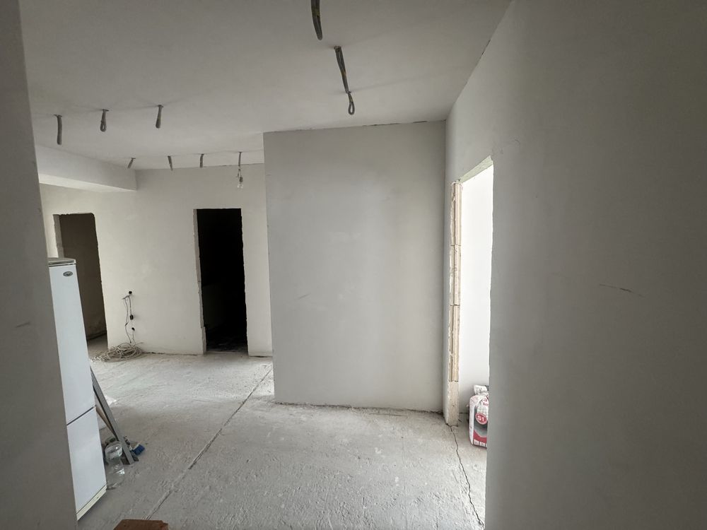 Продаж 2 кім. кв. в р-ні парку Шевченка