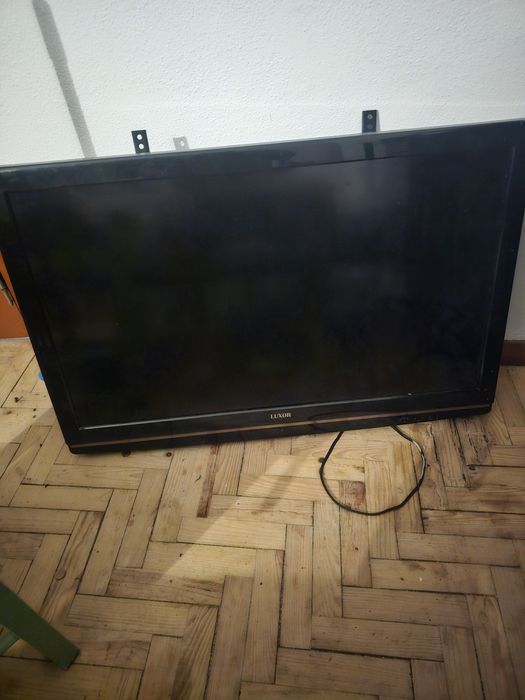 Televisão Luxor 42'