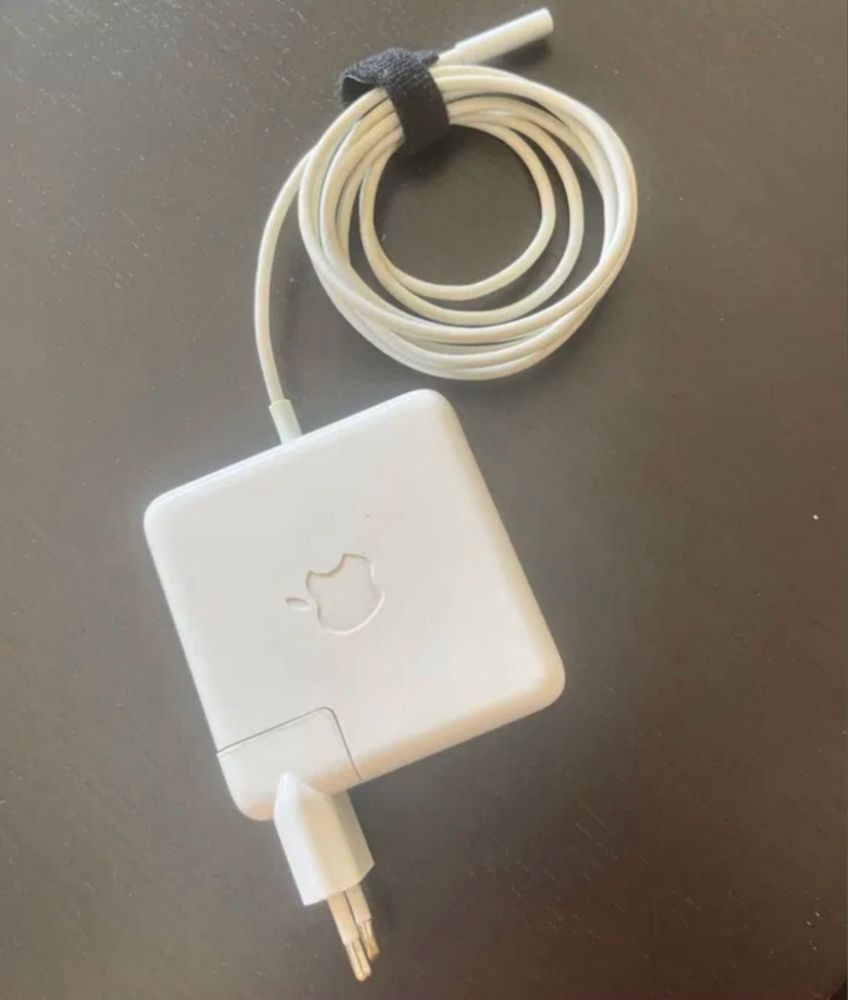Vendo Mac de 2006 com transformador