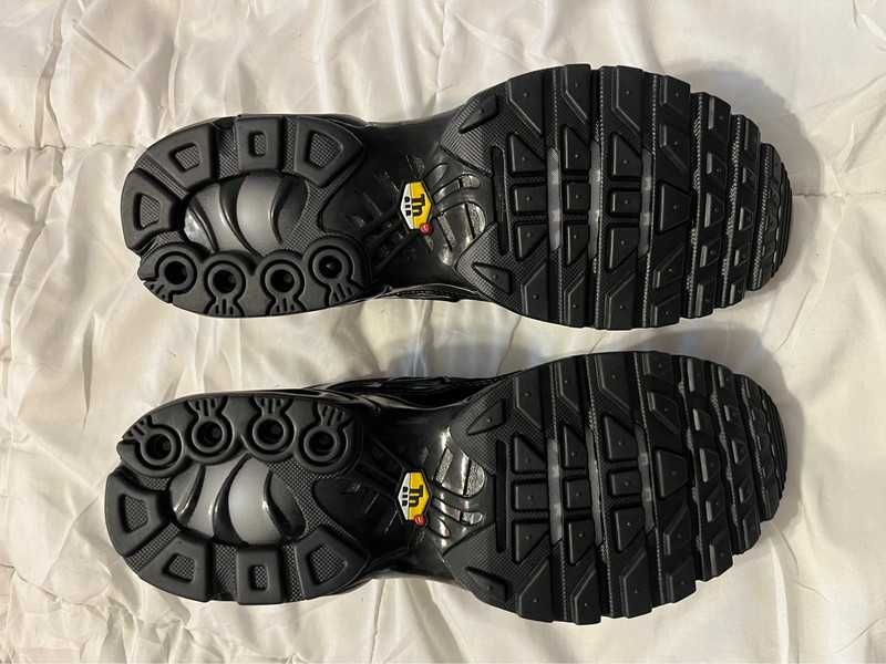 Nowe oryginalne buty Nike Air max PLUS R:40-45 WYPRZEDAZ