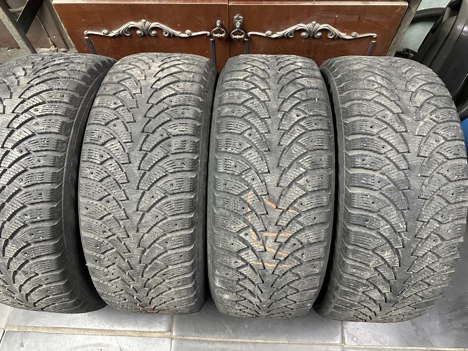235-55 R17 Nokian Hakkapeliitta
