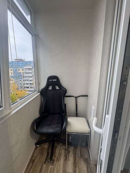 Продам 1 комнатную квартиру на Фрунзенском !Левый берег! Донецкое шосс