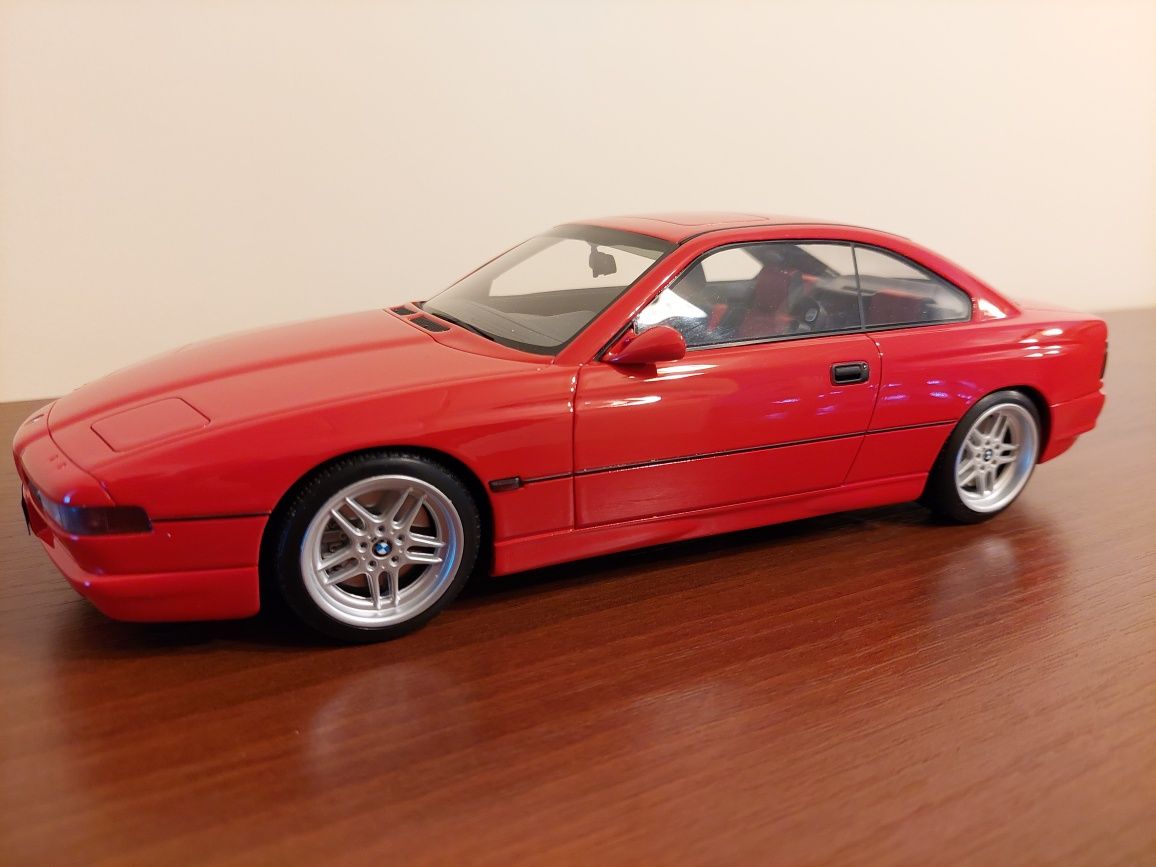 BMW E31 850CSI Red e31. OT158