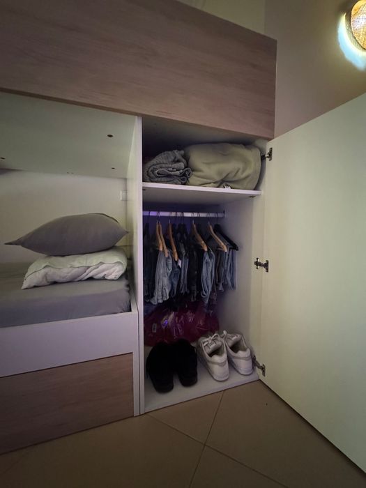 Cama tipo beliche / cama superior + inferior em ótimo estado