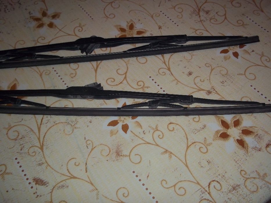 Щетки стеклоочистителя на Daewoo Lanos (дворники)