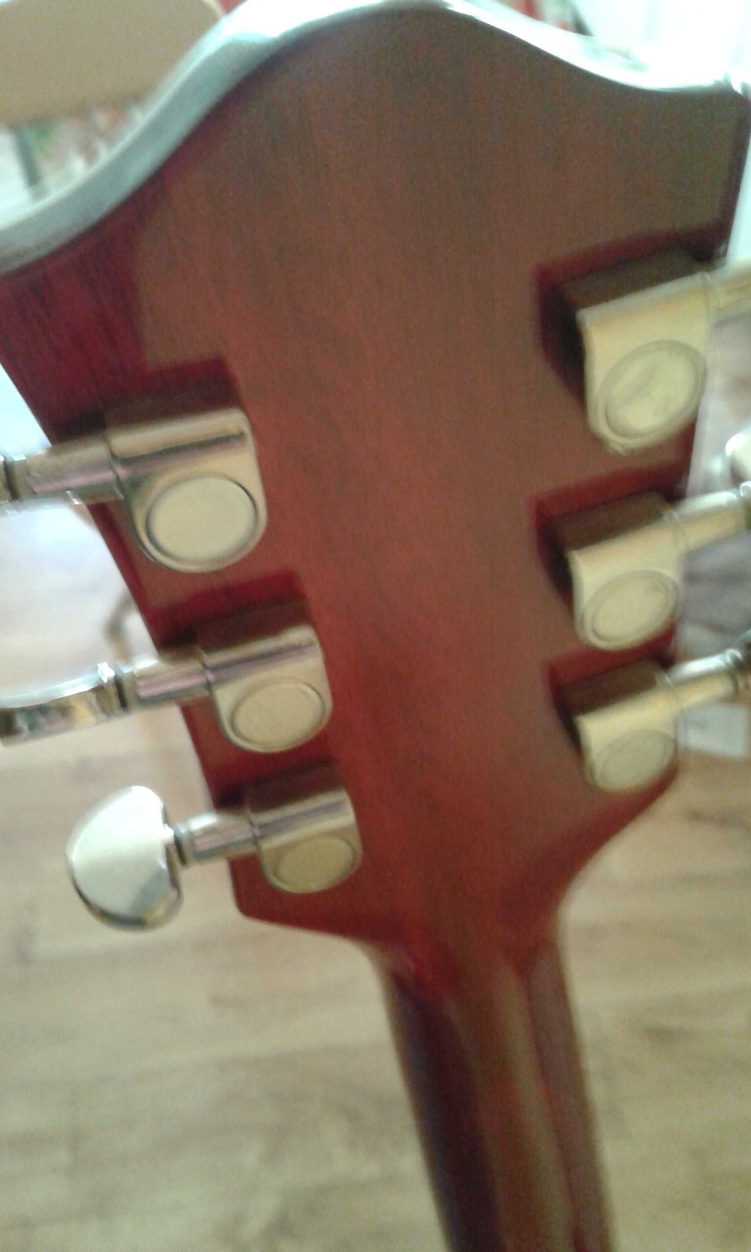 Piekna gitara Gretsch z Bigsby zamiana na Jazzmaster Jolana Grazioso