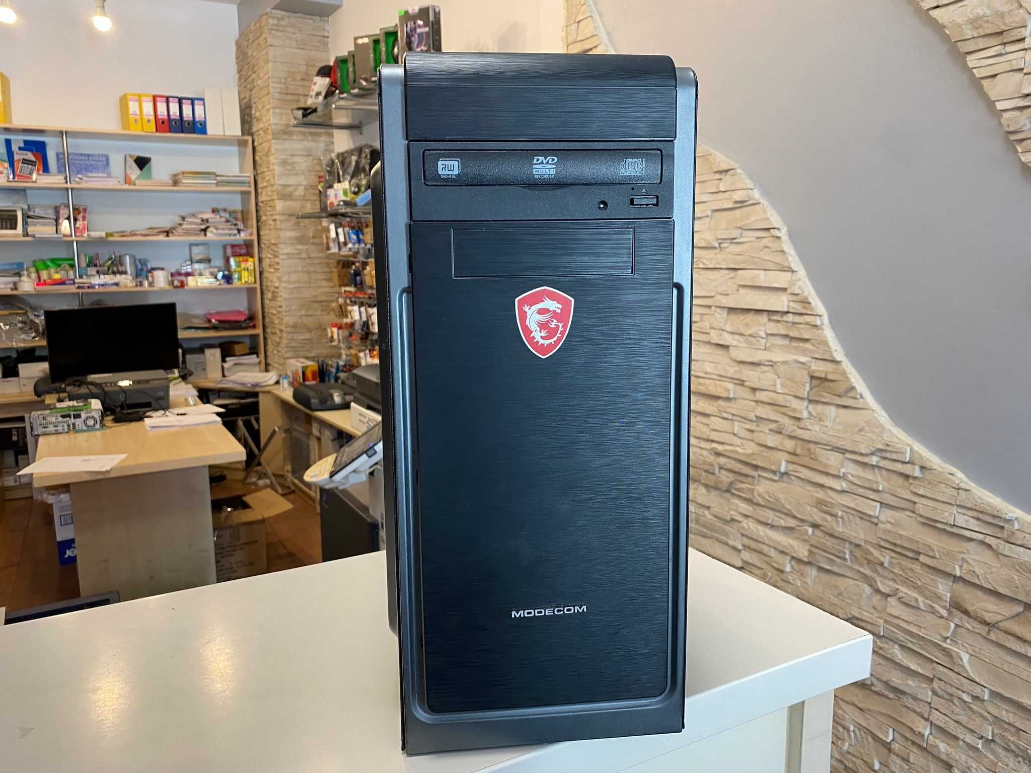 Komputer i7 10700K/16 GB RAM DDR4/RTX 2070/1TB SSD NVME