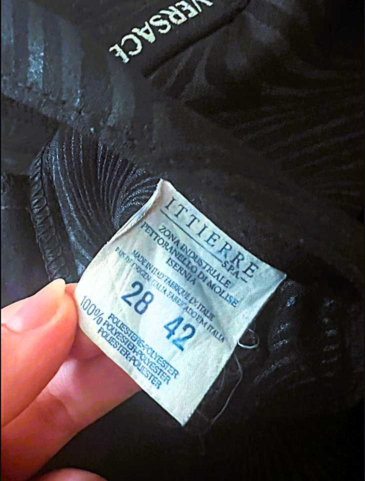Jedyna Okazja Na Prestiżowe Oryginalne Kultowe Spodnie Marki „VERSACE”