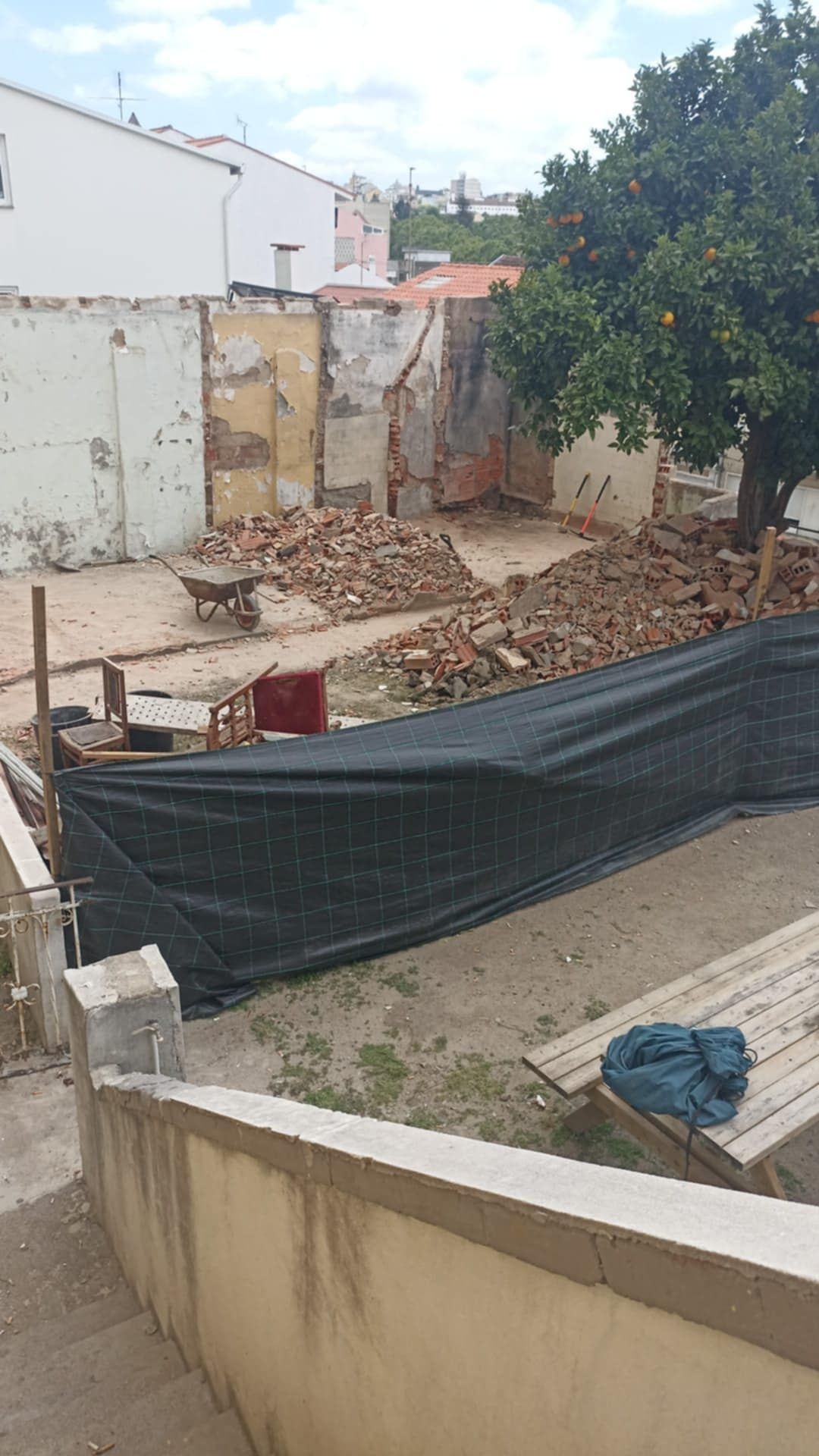 Fazemos tudo tipos de limpezas de entulhos