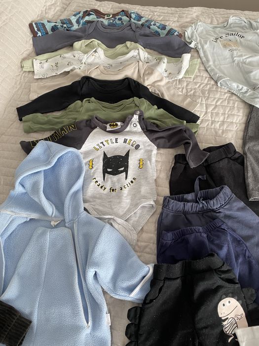 Zestaw ubranek dla niemowlaka 68