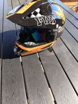 Kask i gogle na hulajnogę motocykl
