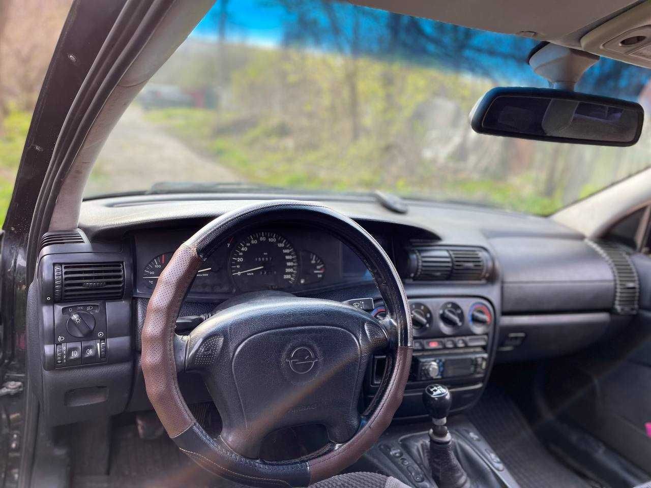 Продам авто Opel Omega