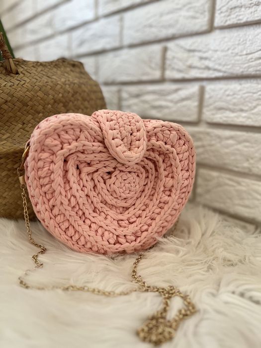 Невеликі сумки ручної роботи handmade трикотажна пряжа махра