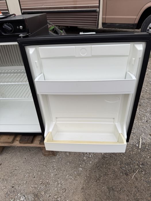 Lodówka absorpcyjna Dometic COMBICOOL RF 60,