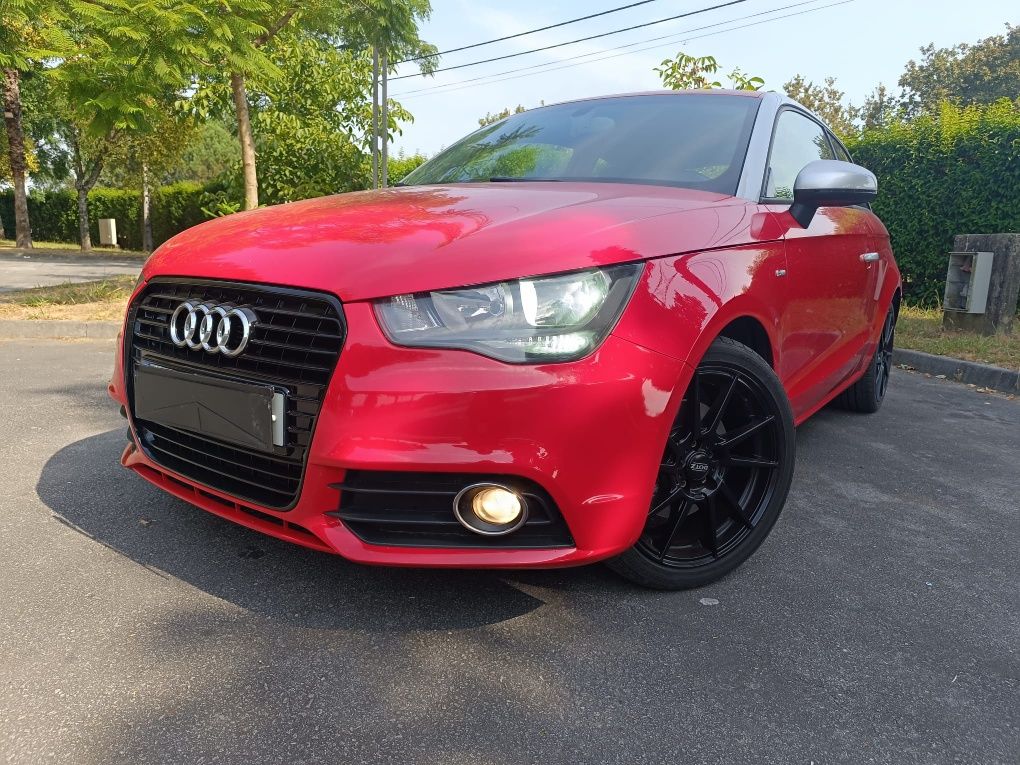Audi A1 1.6 tdi s-line/GPS