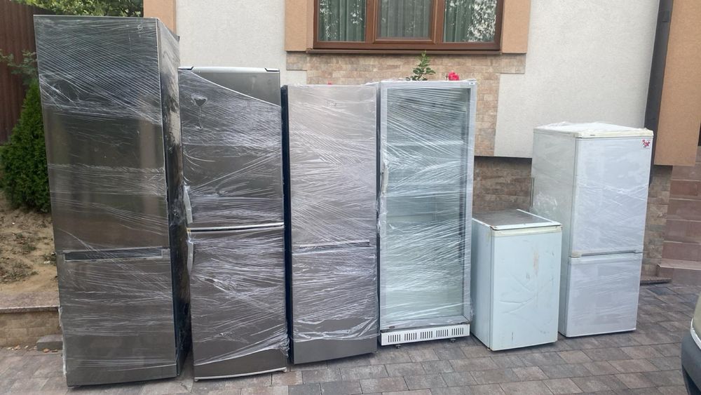 Вiтрина холодильник