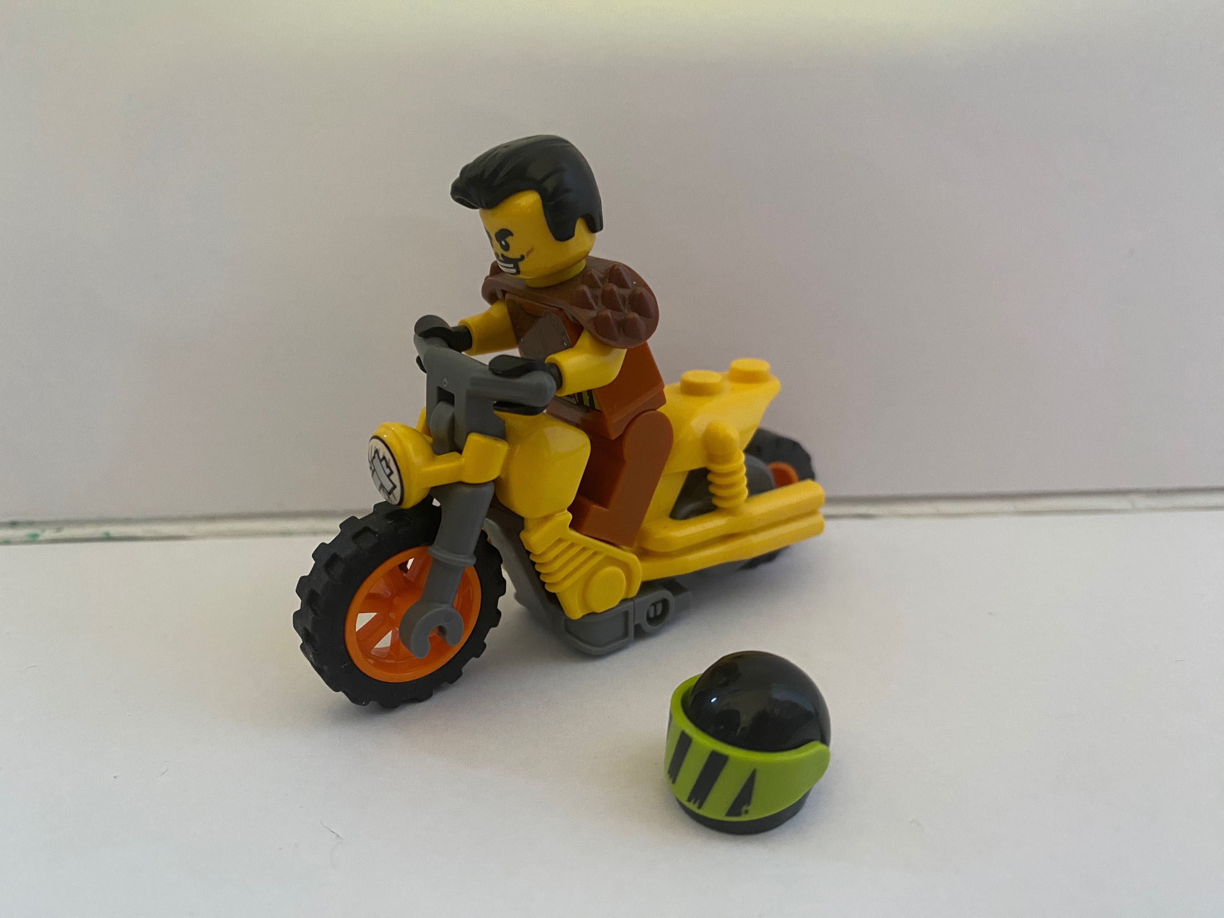 Lego City 60297 Demolka na motocyklu kaskaderskim zestaw kompletny bdb
