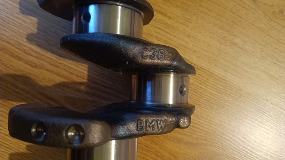 Wał korbowy BMW N57D30A Oryginał Idealny Wypolerowany
