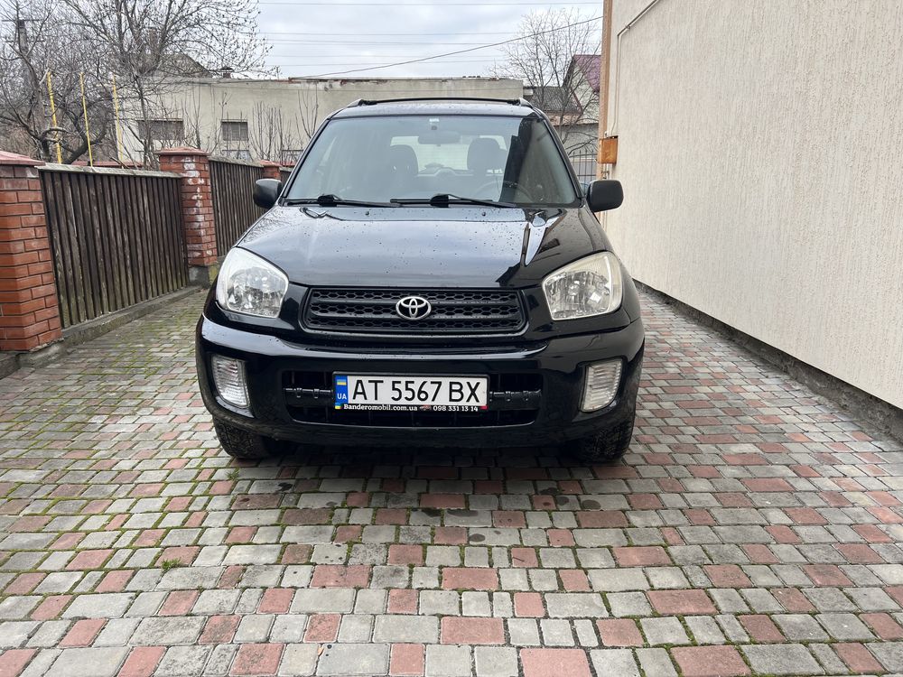 Toyota rav4 2002 2.0 бензин