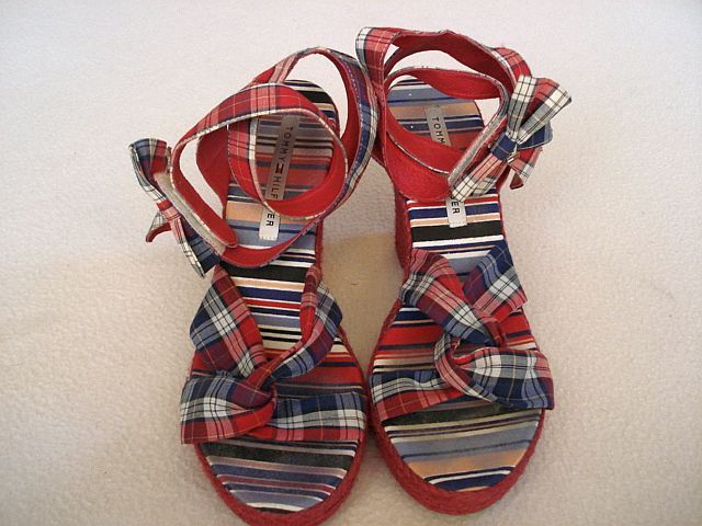 Tommy Hilfiger koturny 42