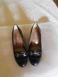 Sapatos senhora em pele preta novos