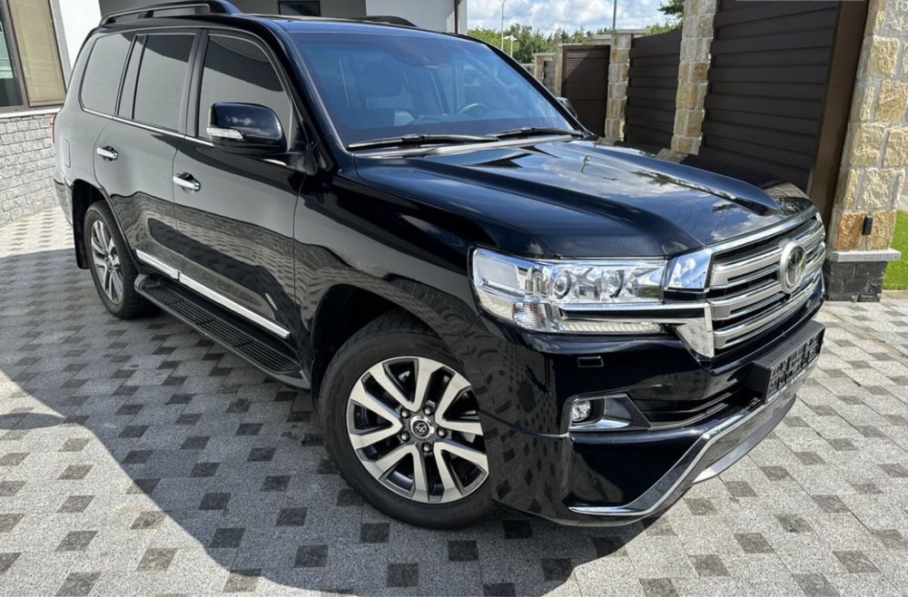 Toyota Land Cruiser 200 Armore, Оренда авто Київ, Аренда авто Киев