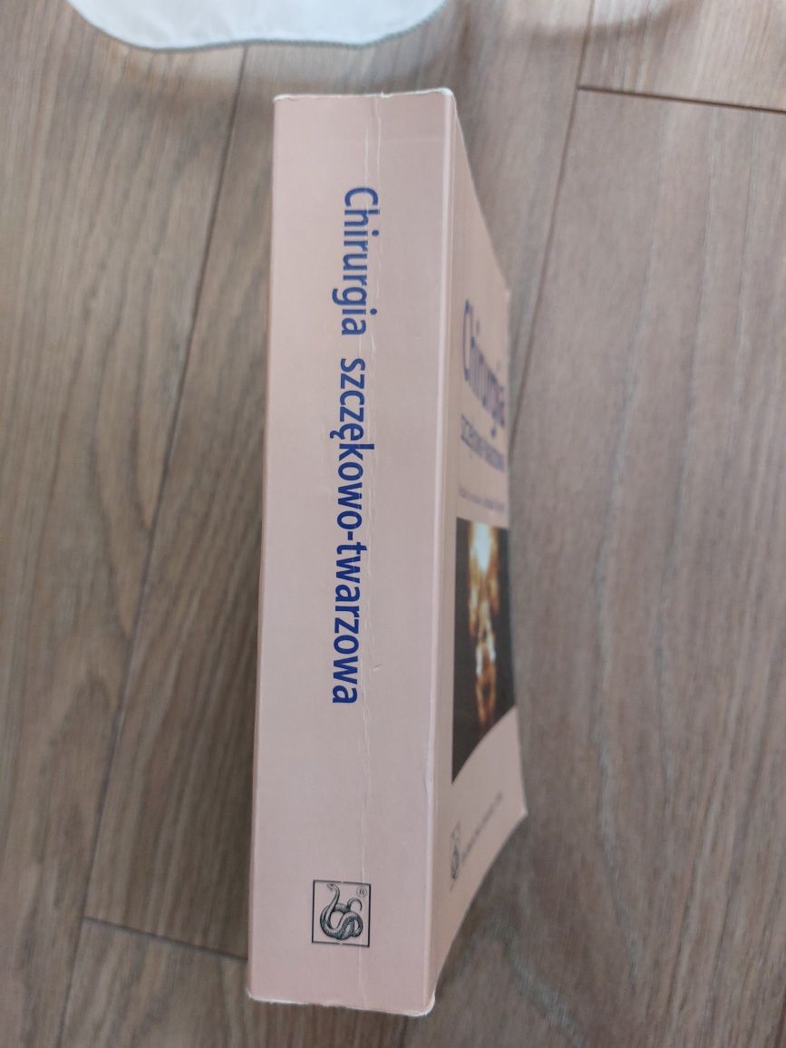 Chirurgia szczekowo-twarzowa Leszek Kryst